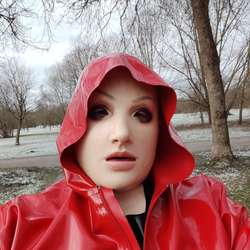 Gummitina's Chat & Dating Profile